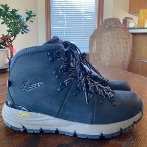 Danner Women’s Mountain 600 Insulated Boot